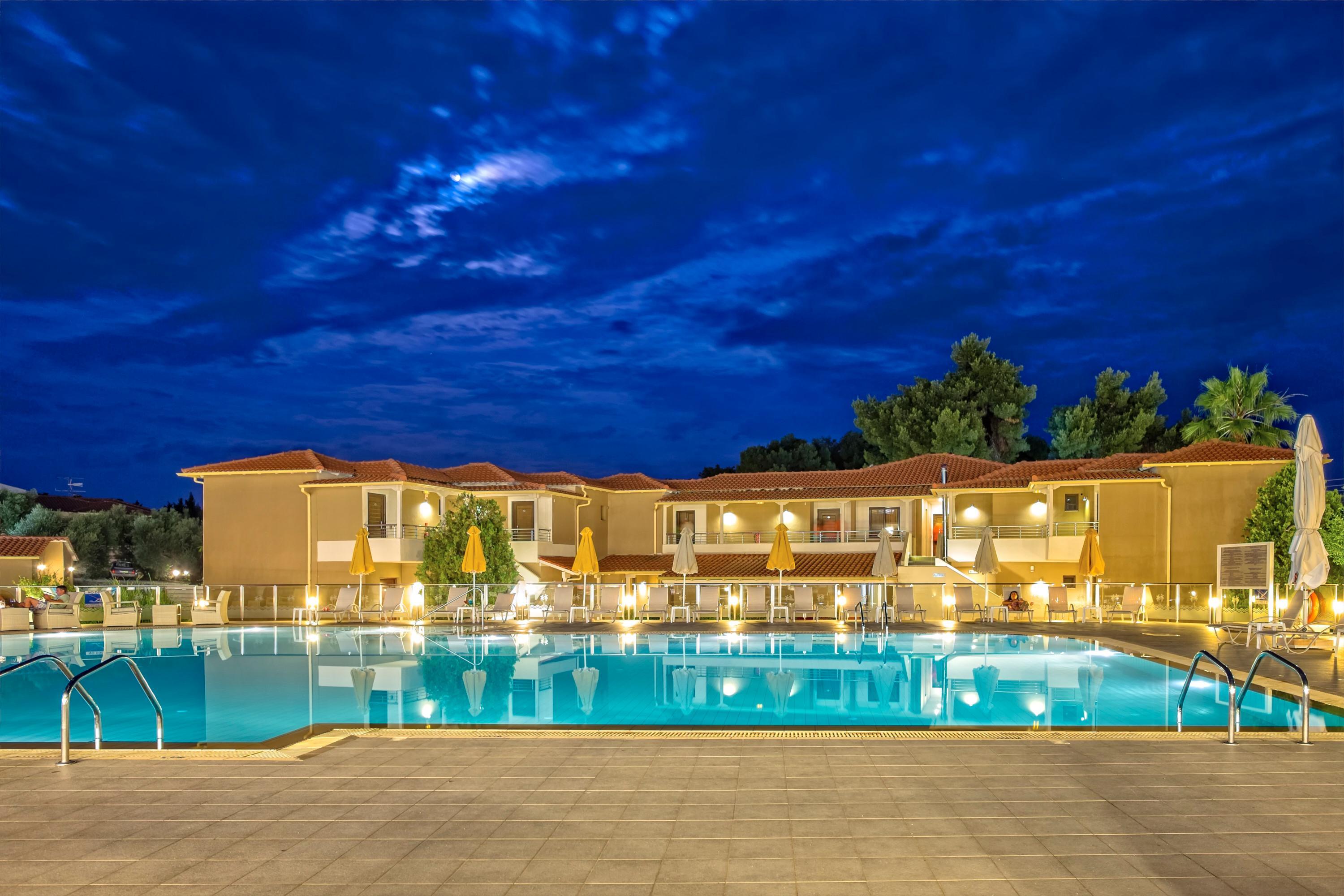 Lagomandra Hotel And Spa 外观 照片