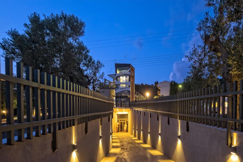 Lagomandra Hotel And Spa 外观 照片
